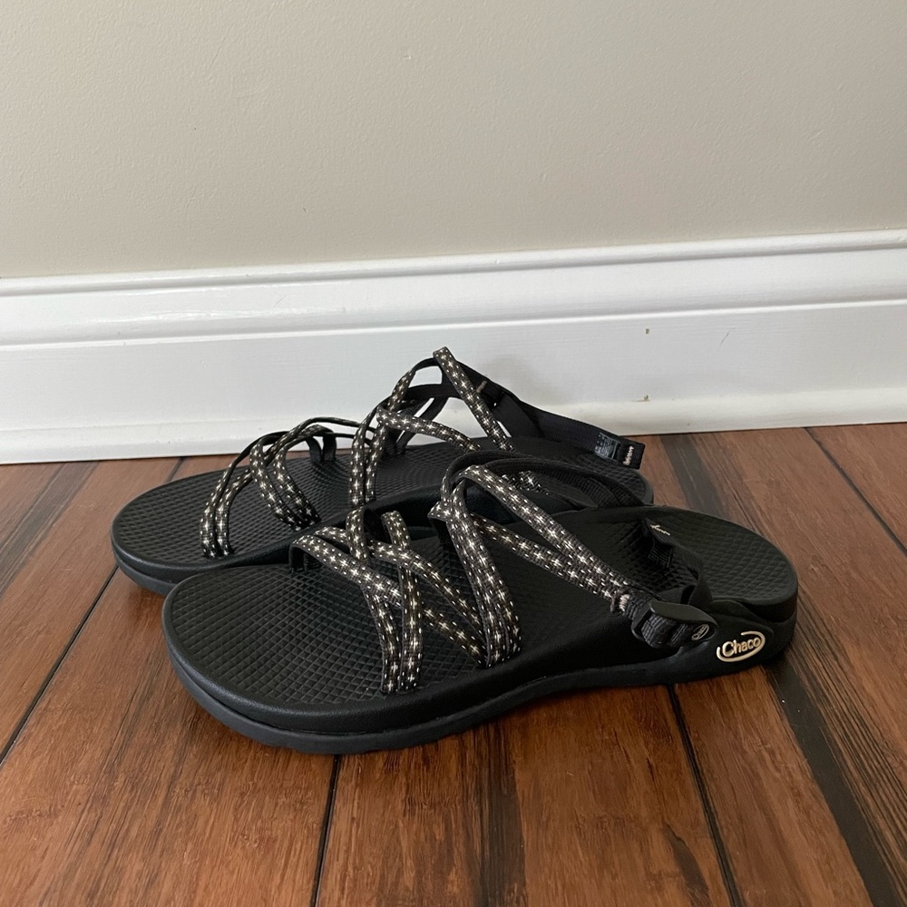 Chaco Slides Sandals Size 8